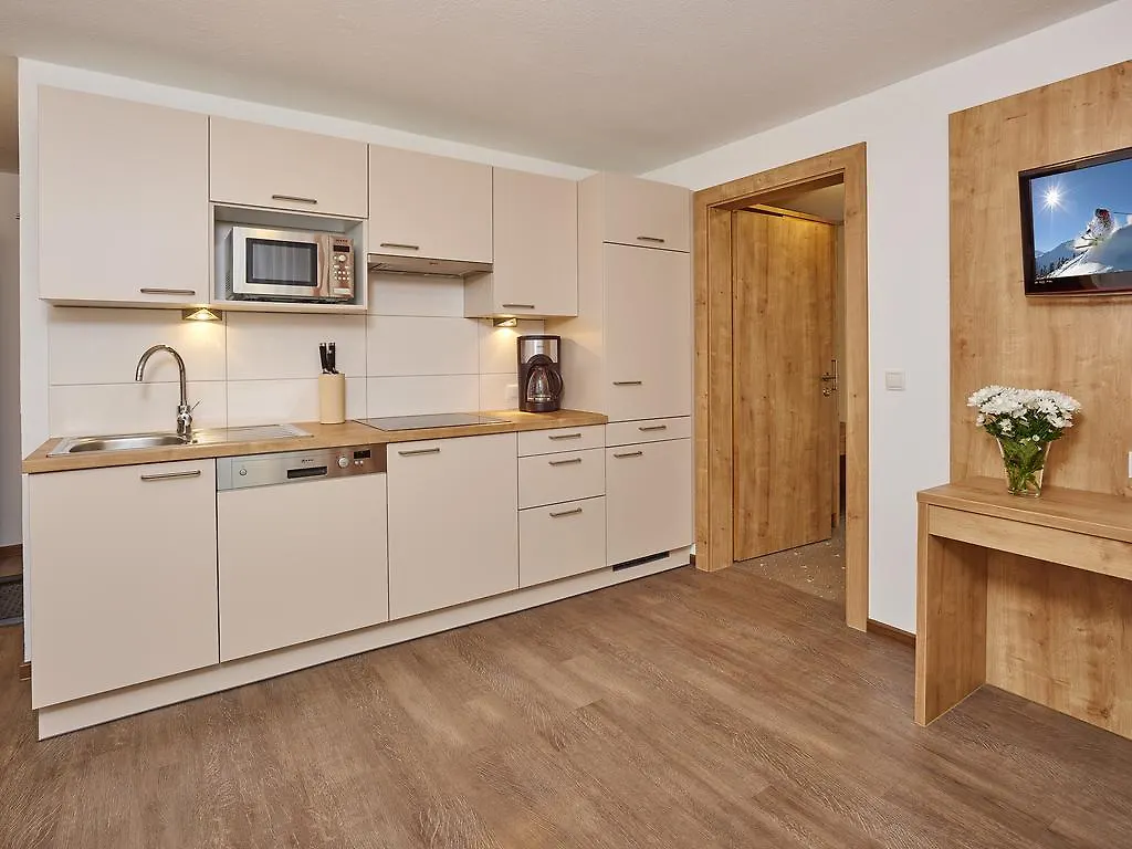 Apartment Appartement Gastehaus Bergkristall Soelden